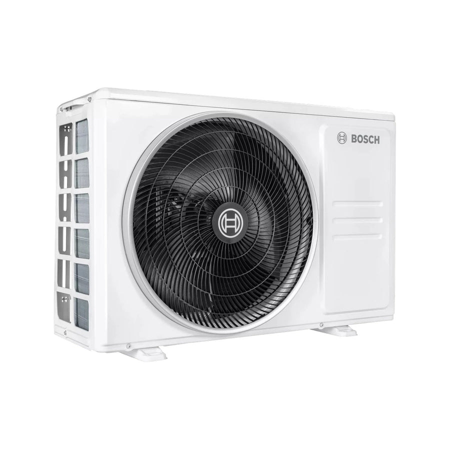 7,8 kW — Aussengeraet Seitenansicht mit Waermetauscher